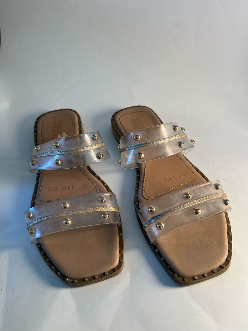 VIA TERRA Women’s Clear/Beige Studded Glitter Slide Sandals Slip-On Size 9